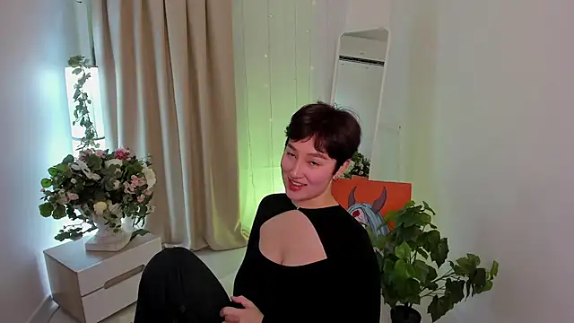 So audrey online show from 11-14-25, 09:02