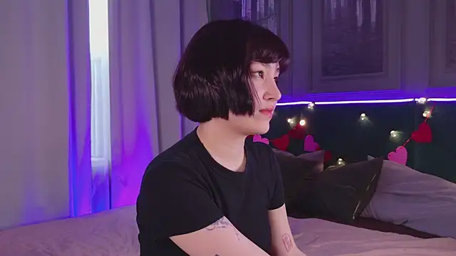 So audrey online show from 02-15-25, 05:41