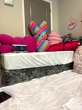 Snapshot of BigFineSelena chatting on 09-19-25, 08:57 BigFineSelena online show from 09-19-25, 08:57