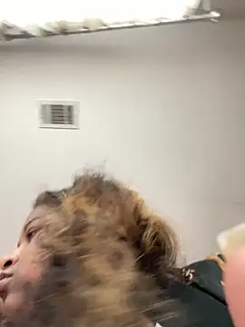 Snapshot of BigFineSelena chatting on 01-31-26, 07:56 BigFineSelena online show from 01-31-26, 07:56