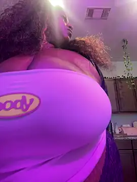 BigFineSelena online show from 07-23-26, 08:16