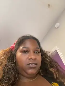 BigFineSelena online show from 07-21-26, 05:58