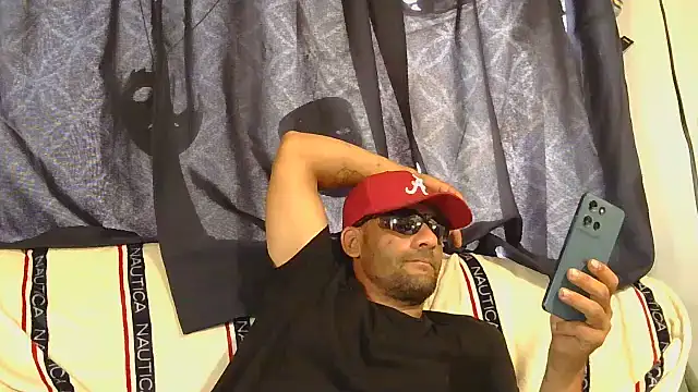 Snapshot of goodick4u28 chatting on 07-09-26, 03:55 goodick4u28 online show from 07-09-26, 03:55
