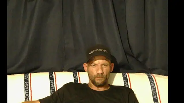Snapshot of goodick4u28 chatting on 05-30-26, 06:20 goodick4u28 online show from 05-30-26, 06:20