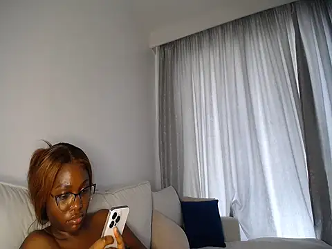 Pretty Liya08 online show from 04-13-26, 06:06