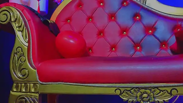 PerlaDivaio online show from 02-13-25, 01:37