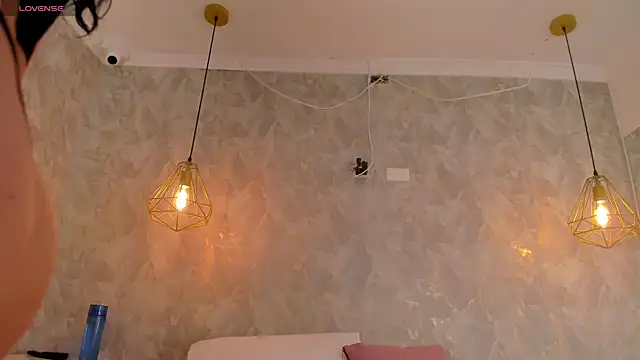 dayra angels online show from 11-28-25, 07:47