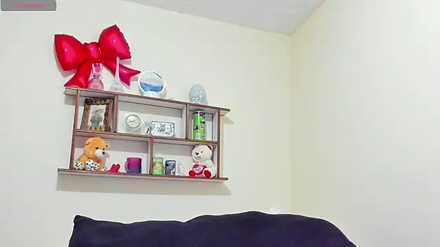 anie milf1 online show from 03-27-26, 11:16