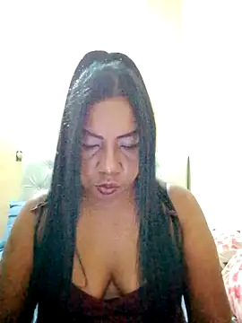 rosmery-navarro online show from 11-17-25, 05:44