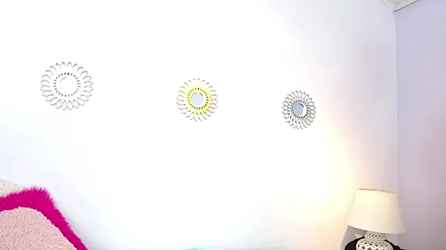 miss soffi  online show from 01-13-26, 12:20