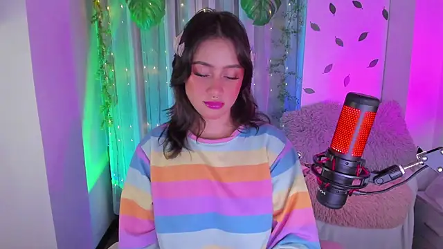 Aquamarinebubble online show from 04-06-26, 03:13