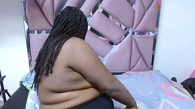 morenahott1 online show from 03-25-26, 01:21