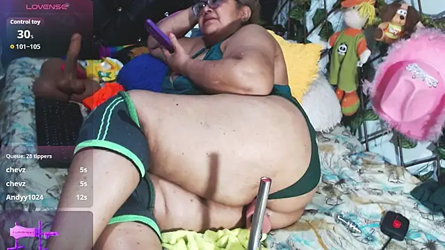 mature beautiful online show from 03-27-26, 11:16