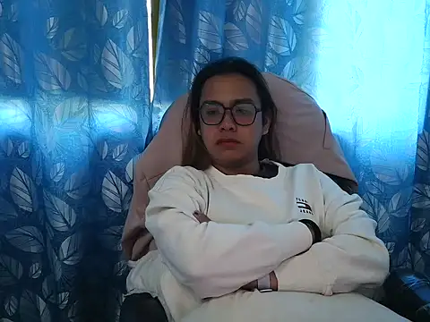 Your PrettyGirlxxx online show from 10-21-25, 01:05