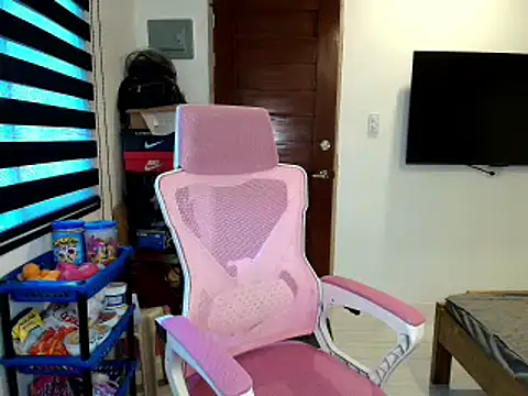 Your PrettyGirlxxx online show from 02-28-26, 06:46