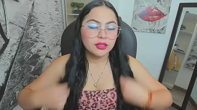 Hana    online show from 11-13-25, 10:24