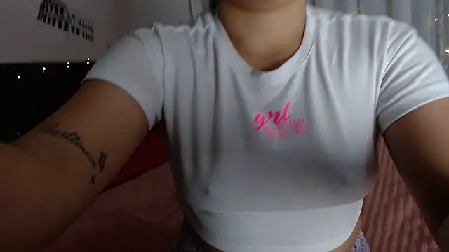 Hana    online show from 12-04-25, 08:52