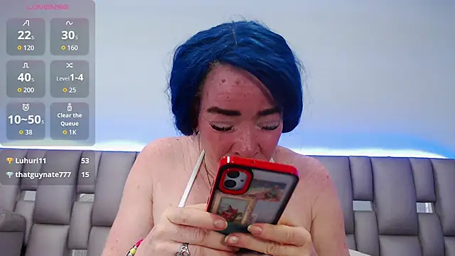 Kittywhiteass online show from 01-18-26, 11:57