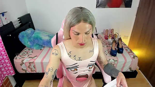 queenramoona-hot online show from 01-08-26, 07:53