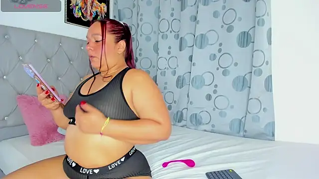 AmandaNordby  online show from 11-08-25, 08:51