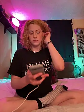 Mallorykoxx69 online show from 04-03-26, 07:37