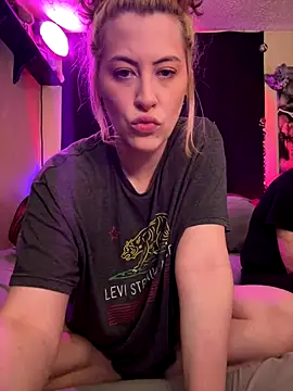 Mallorykoxx69 online show from 11-20-25, 06:19