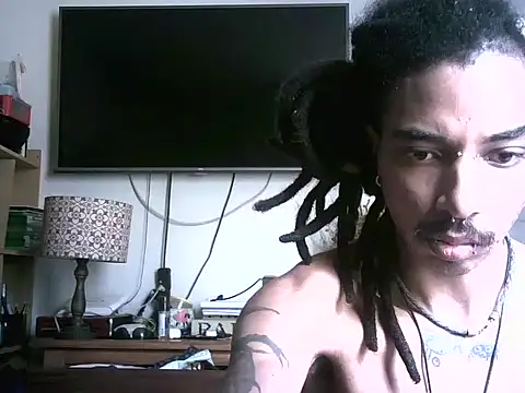 DarkSlim666 online show from 12-16-25, 01:48