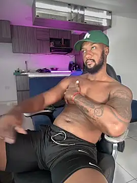 blackdrey18 online show from 10-04-25, 02:07