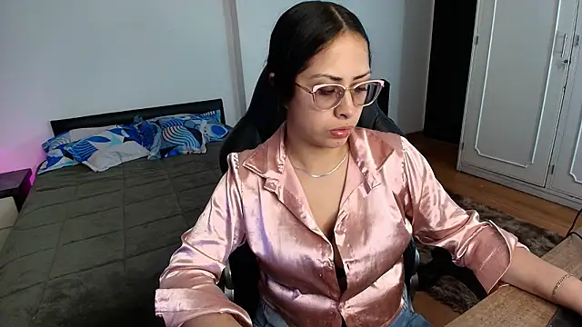 yesie hot online show from 03-21-26, 01:29