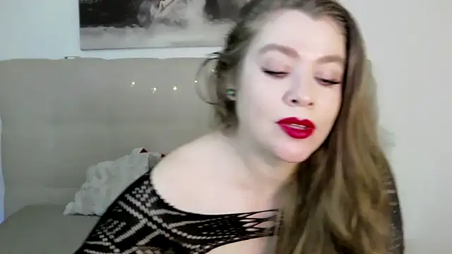 Snapshot of PetersEmily chatting on 02-06-25, 06:24 PetersEmily online show from 02-06-25, 06:24