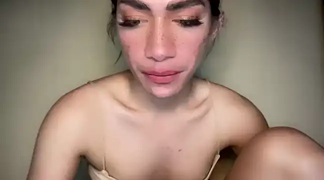 Snapshot of QUEEN_LILITH chatting on 12-04-24, 05:32 QUEEN LILITH online show from 12-04-24, 05:32