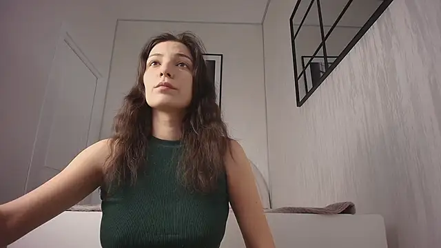 Anna Lewis online show from 04-01-26, 06:37