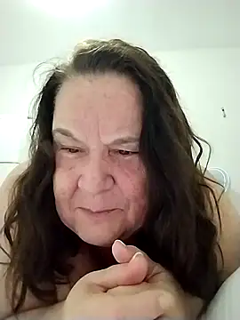 Yaya Mineira online show from 10-28-25, 09:47