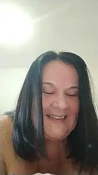 Snapshot of Yaya_Mineira chatting on 07-11-26, 08:09 Yaya Mineira online show from 07-11-26, 08:09