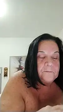 Snapshot of Yaya_Mineira chatting on 06-25-26, 11:32 Yaya Mineira online show from 06-25-26, 11:32