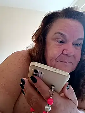 Snapshot of Yaya_Mineira chatting on 02-12-25, 12:22 Yaya Mineira online show from 02-12-25, 12:22
