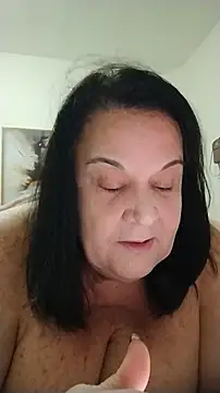 Snapshot of Yaya_Mineira chatting on 07-18-26, 02:20 Yaya Mineira online show from 07-18-26, 02:20