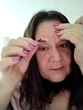 Snapshot of Yaya_Mineira chatting on 10-05-25, 10:17 Yaya Mineira online show from 10-05-25, 10:17