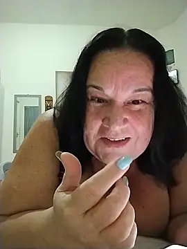 Yaya Mineira online show from 05-07-26, 02:27
