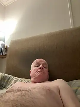 Snapshot of locallad88 chatting on 01-15-25, 10:35 locallad88 online show from 01-15-25, 10:35