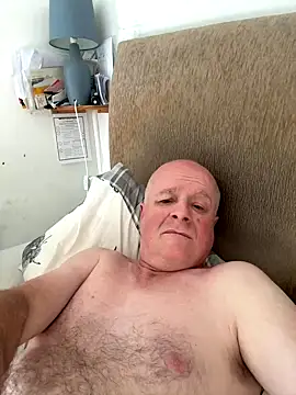 Snapshot of locallad88 chatting on 09-11-25, 03:56 locallad88 online show from 09-11-25, 03:56