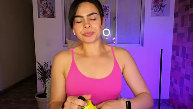 sexyladyy  online show from 02-26-25, 05:13