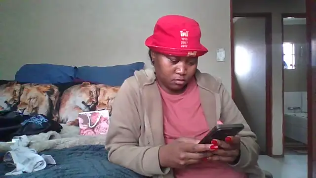 EbonySeductressx online show from 10-29-25, 01:21