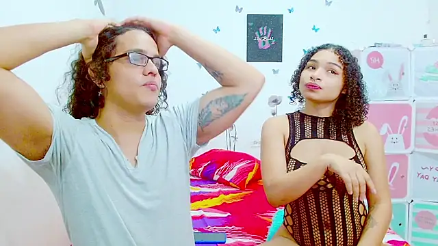 Snapshot of Kami_chigiri21 chatting on 01-11-25, 11:46 Kami chigiri21 online show from 01-11-25, 11:46