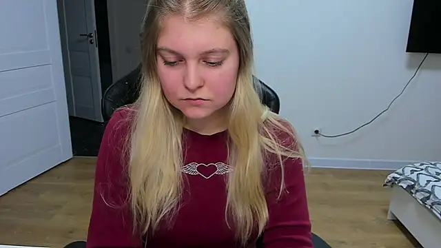 Snapshot of stacy_miracle chatting on 01-28-25, 01:59 stacy miracle online show from 01-28-25, 01:59