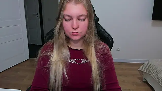 Snapshot of stacy_miracle chatting on 09-30-25, 03:18 stacy miracle online show from 09-30-25, 03:18