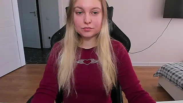 Snapshot of stacy_miracle chatting on 03-21-25, 11:12 stacy miracle online show from 03-21-25, 11:12