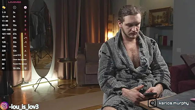 Louis Karlos online show from 11-19-25, 04:45