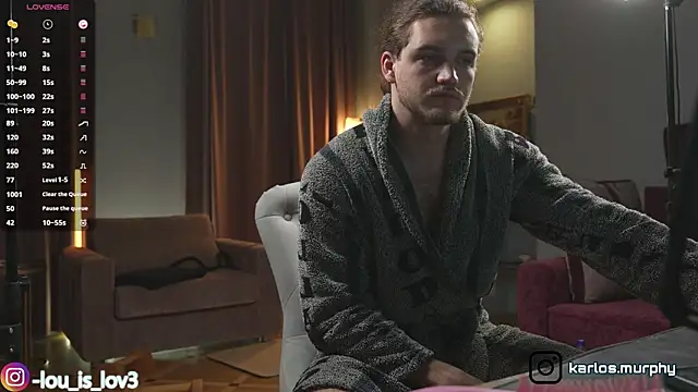 Louis Karlos online show from 10-26-25, 03:18