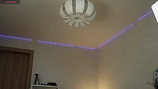Louis Karlos online show from 05-18-26, 03:28
